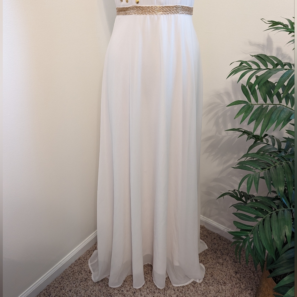 Modern Vintage Boutique Embellished Gown White Gold Medium - Picture 7 of 13